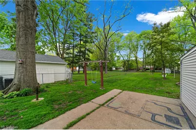27840 Lincoln Road, Bay Village, OH 44140 - Photo 5