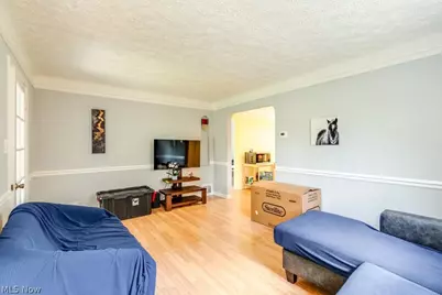 1367 Churchill Road, Lyndhurst, OH 44124 - Photo 7
