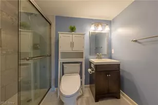 1241 Sunset Rd, Mayfield Heights, OH 44124 - Photo 35