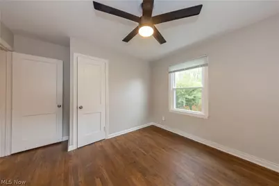 1241 Sunset Road, Mayfield Heights, OH 44124 - Photo 17