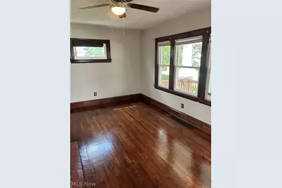5911 Velma Avenue, Parma, OH 44129 - Photo 9