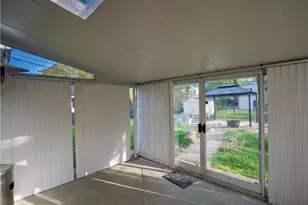 4633 Whitehall Dr, South Euclid, OH 44121 - Photo 17