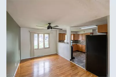 4633 Whitehall Drive, South Euclid, OH 44121 - Photo 9