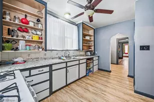15 S Portland Ave, Youngstown, OH 44509 - Photo 13