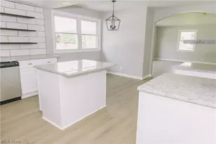 967 S Canal St, Canal Fulton, OH 44614 - Photo 3