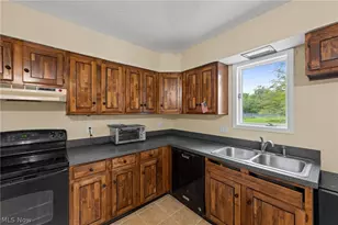 12360 Cowley Rd, Columbia Station, OH 44028 - Photo 7