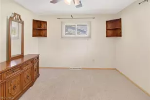7704 Cecelia Dr, Parma, OH 44134 - Photo 17
