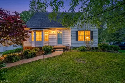 1722 W Idlewood Drive, Twinsburg, OH 44087 - Photo 5