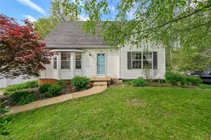 1722 W Idlewood Dr, Twinsburg, OH 44087 - Photo 1