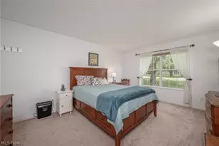 1722 W Idlewood Dr, Twinsburg, OH 44087 - Photo 21
