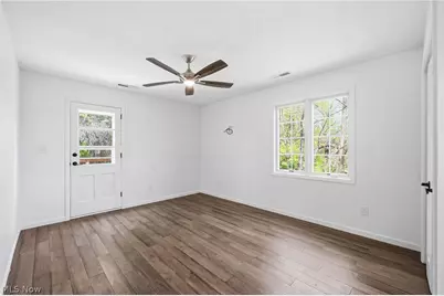 58 W Orange Street, Chagrin Falls, OH 44022 - Photo 29