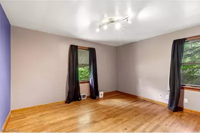 469 Richmond Road, Richmond Heights, OH 44143 - Photo 11