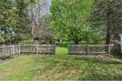 469 Richmond Road, Richmond Heights, OH 44143 - Photo 19