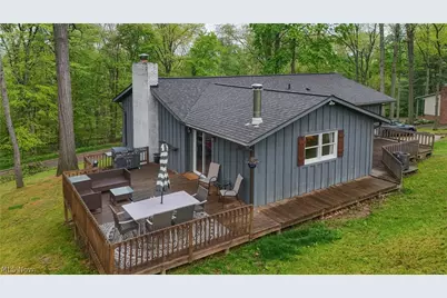 2490 Oak Tree Drive NW, Dover, OH 44622 - Photo 5