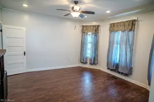 1045 Laird Ave, Parkersburg, WV 26101 - Photo 5