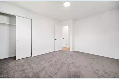 322 Windsor Drive, Elyria, OH 44035 - Photo 15