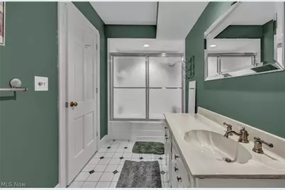 169 Brentview Drive, Grafton, OH 44044 - Photo 7