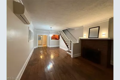 10806 Clifton Boulevard #West, Loveland, OH 44102 - Photo 3