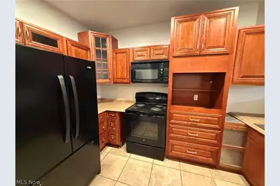 10806 Clifton Boulevard #West, Loveland, OH 44102 - Photo 5