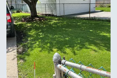 4411 Maplecrest Avenue, Parma, OH 44134 - Photo 21