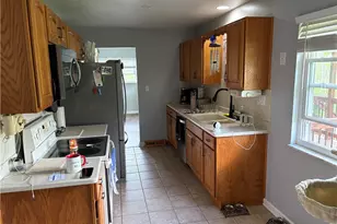 112 W College St, Cadiz, OH 43907 - Photo 9