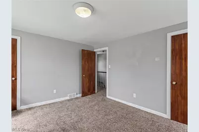 604 S Firestone Boulevard, Akron, OH 44301 - Photo 21