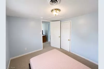 9622 Ravenna Road, Twinsburg, OH 44087 - Photo 7