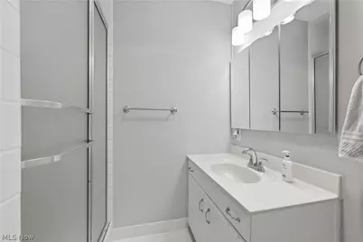 3167 Linden Road #201, Rocky River, OH 44116 - Photo 17