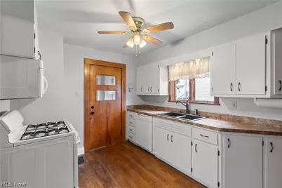 168 22nd Street NW, Barberton, OH 44203 - Photo 13