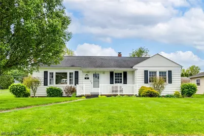 1114 Lincoln Avenue, Cuyahoga Falls, OH 44223 - Photo 1