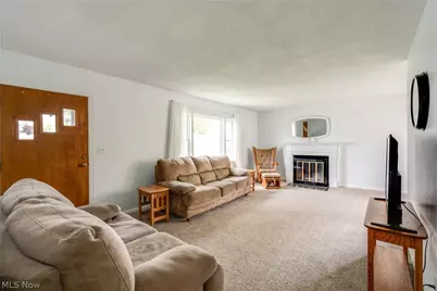 1114 Lincoln Avenue, Cuyahoga Falls, OH 44223 - Photo 3