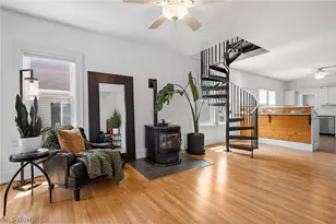 1236 W 67th St, Loveland, OH 44102 - Photo 9