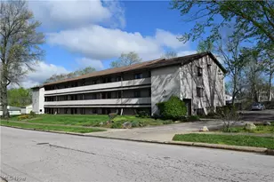 899 Rosamond Ave, Akron, OH 44307 - Photo 1