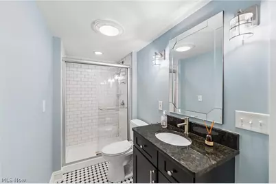 21099 Shelburne Road, Huber Heights, OH 44122 - Photo 37
