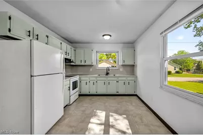 1144 Noble Street, Barberton, OH 44203 - Photo 9