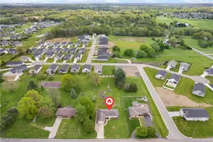 6974 Lutz Ave NW, Massillon, OH 44646 - Photo 3