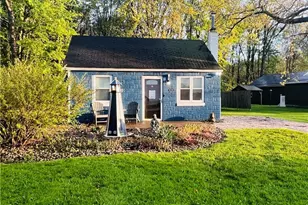4448 Lake Dr N, Geneva, OH 44041 - Photo 5