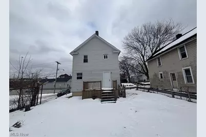 750 Brown Street, Akron, OH 44311 - Photo 3