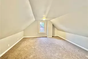 878 E 130th St, Loveland, OH 44108 - Photo 9