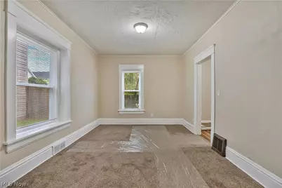 796 Dayton Street, Akron, OH 44310 - Photo 9
