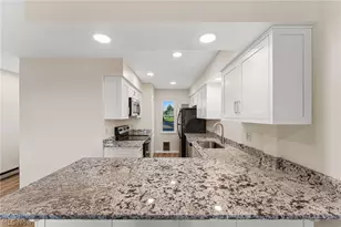 13011 W Lake Rd, Vermilion, OH 44089 - Photo 13