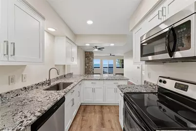 13011 W Lake Road, Vermilion, OH 44089 - Photo 11