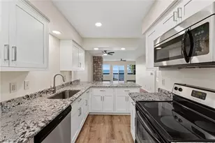 13011 W Lake Rd, Vermilion, OH 44089 - Photo 11