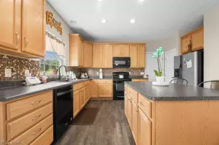 432 52nd St NW, Canton, OH 44709 - Photo 5