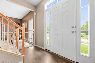 432 52nd St NW, Canton, OH 44709 - Photo 3