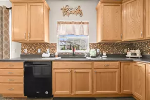 432 52nd St NW, Canton, OH 44709 - Photo 9