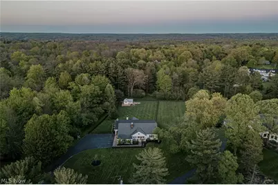 35 Murwood Drive, Moreland Hills, OH 44022 - Photo 3