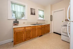 1005 S Freedom Ave, Alliance, OH 44601 - Photo 9