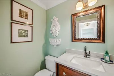 100 Forest Hill Drive, Hubbard, OH 44425 - Photo 25