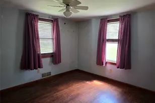 1528 40th St NW, Canton, OH 44709 - Photo 3